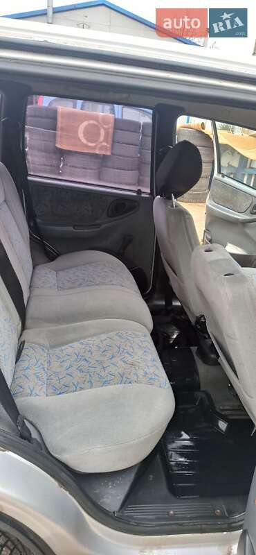 Внедорожник / Кроссовер Chevrolet Niva 2004 в Львове