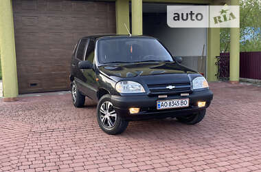 Позашляховик / Кросовер Chevrolet Niva 2006 в Тячеві