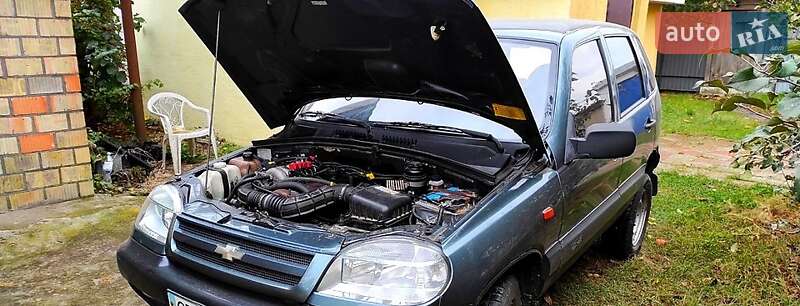 Внедорожник / Кроссовер Chevrolet Niva 2008 в Чернигове фото Внедорожник / Кроссовер Chevrolet Niva 2008 в Чернигове