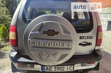 Позашляховик / Кросовер Chevrolet Niva 2005 в Дніпрі