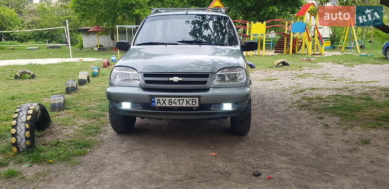 Позашляховик / Кросовер Chevrolet Niva 2007 в Дергачах
