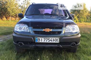 Chevrolet Niva 2013