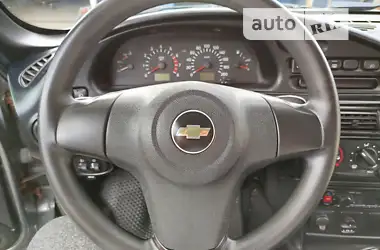 Chevrolet Niva 2015