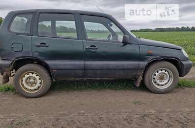 Внедорожник / Кроссовер Chevrolet Niva 2005 в Ахтырке