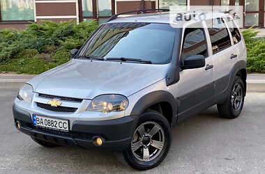 Позашляховик / Кросовер Chevrolet Niva 2019 в 