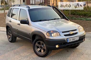 Позашляховик / Кросовер Chevrolet Niva 2019 в 