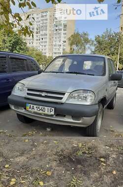 Позашляховик / Кросовер Chevrolet Niva 2008 в Києві