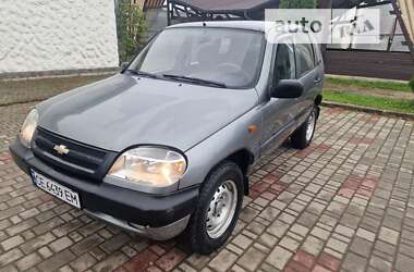 Внедорожник / Кроссовер Chevrolet Niva 2006 в Косове