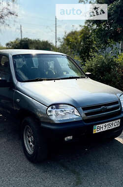 Внедорожник / Кроссовер Chevrolet Niva 2005 в Белгороде-Днестровском