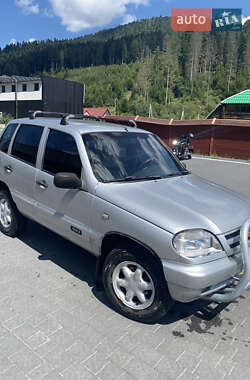 Внедорожник / Кроссовер Chevrolet Niva 2007 в Межгорье