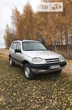 Внедорожник / Кроссовер Chevrolet Niva 2005 в Глухове