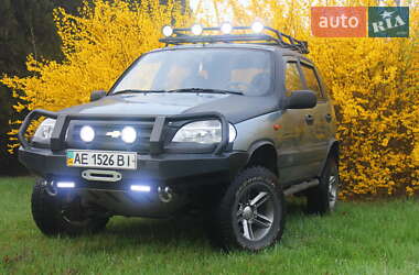 Позашляховик / Кросовер Chevrolet Niva 2006 в Кривому Розі