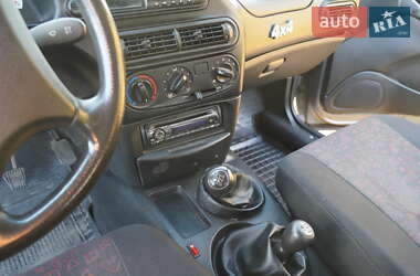 Внедорожник / Кроссовер Chevrolet Niva 2006 в 