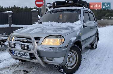 Позашляховик / Кросовер Chevrolet Niva 2004 в Богуславі