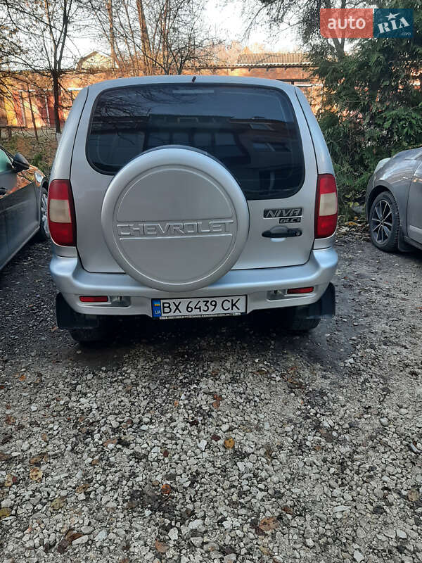 Позашляховик / Кросовер Chevrolet Niva 2007 в Чемерівцях