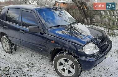 Позашляховик / Кросовер Chevrolet Niva 2007 в Гребінці