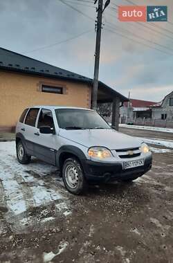 Позашляховик / Кросовер Chevrolet Niva 2011 в Тернополі