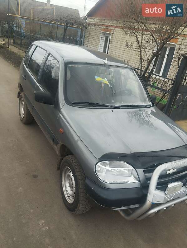 Позашляховик / Кросовер Chevrolet Niva 2006 в Затишші фото 8 Позашляховик / Кросовер Chevrolet Niva 2006 в Затишші