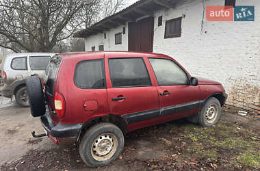 Позашляховик / Кросовер Chevrolet Niva 2008 в Новомиргороді