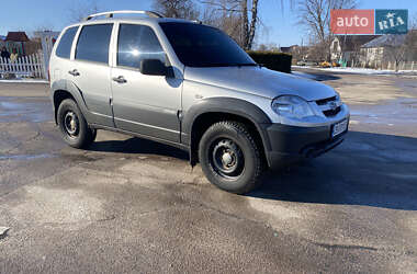 Chevrolet Niva 2011