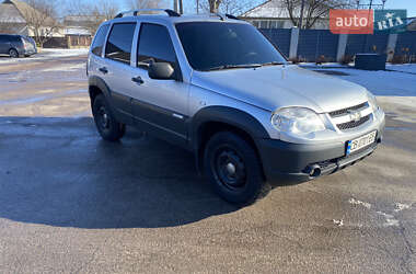 Позашляховик / Кросовер Chevrolet Niva 2011 в Козелеці