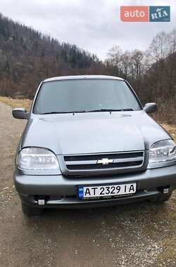 Позашляховик / Кросовер Chevrolet Niva 2007 в 