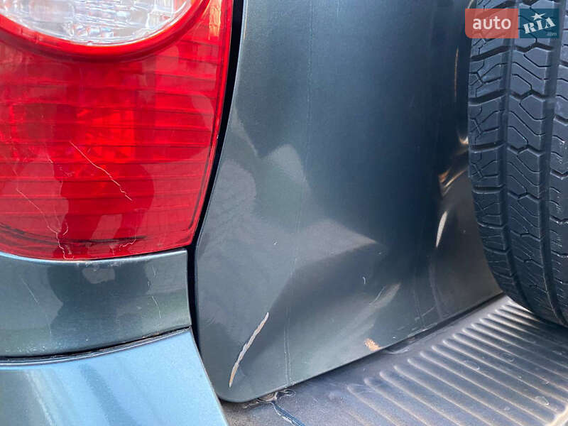 Внедорожник / Кроссовер Chevrolet Niva 2012 в Голованевске