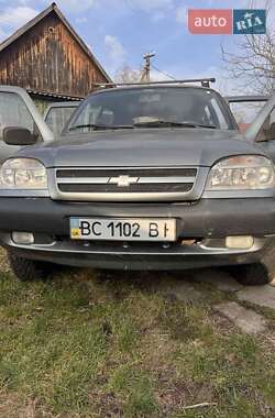 Внедорожник / Кроссовер Chevrolet Niva 2006 в Львове