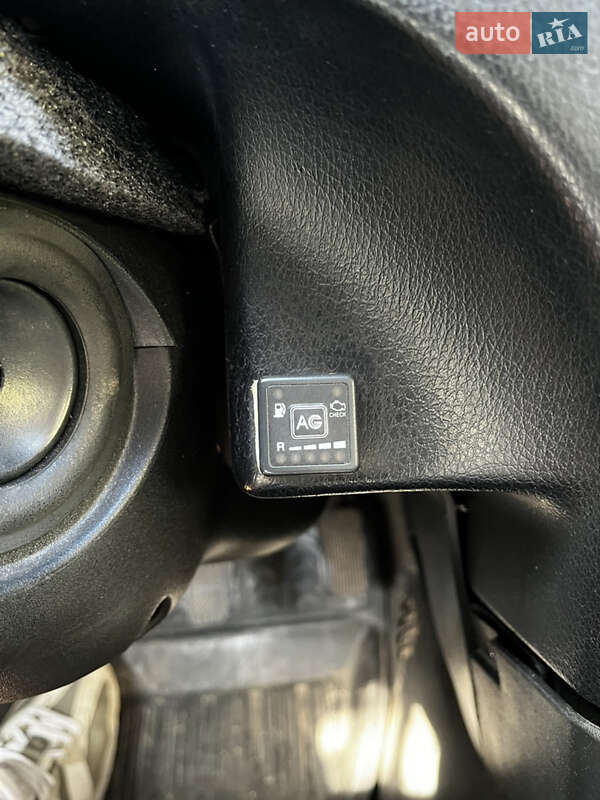 Позашляховик / Кросовер Chevrolet Niva 2004 в Чорноморському