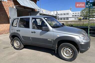 Внедорожник / Кроссовер Chevrolet Niva 2014 в Корюковке