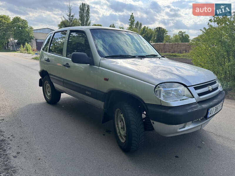 Позашляховик / Кросовер Chevrolet Niva 2007 в Василькові