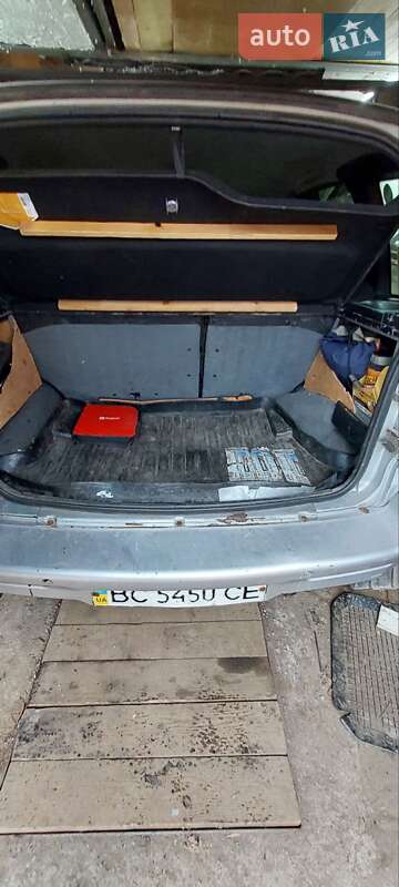 Позашляховик / Кросовер Chevrolet Niva 2005 в Львові