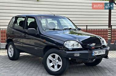 Внедорожник / Кроссовер Chevrolet Niva 2008 в 