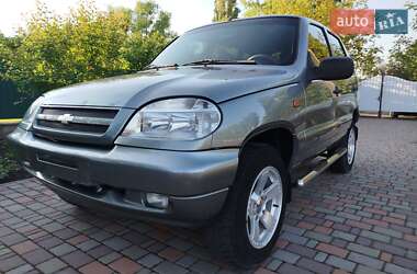 Внедорожник / Кроссовер Chevrolet Niva 2008 в 