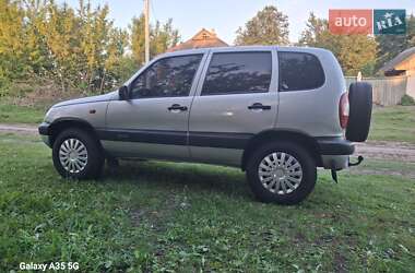 Внедорожник / Кроссовер Chevrolet Niva 2008 в Сумах