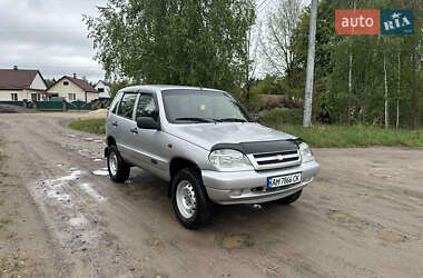 Позашляховик / Кросовер Chevrolet Niva 2007 в Олевську