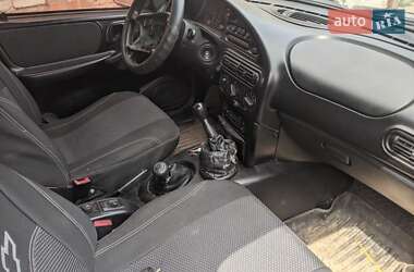 Внедорожник / Кроссовер Chevrolet Niva 2007 в 