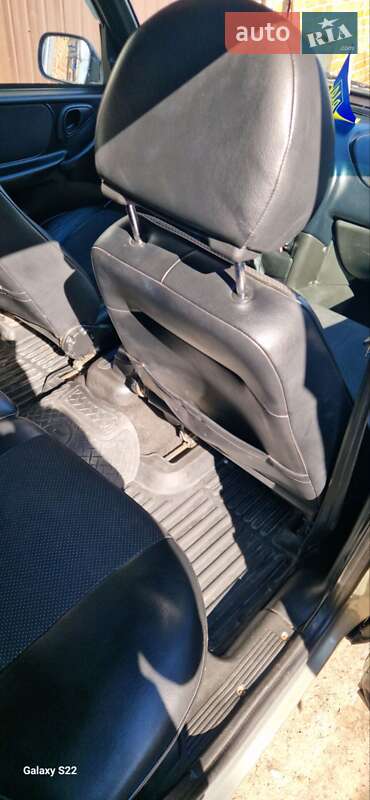 Внедорожник / Кроссовер Chevrolet Niva 2008 в Сумах