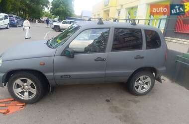 Внедорожник / Кроссовер Chevrolet Niva 2008 в 