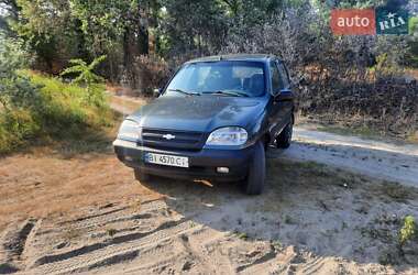 Внедорожник / Кроссовер Chevrolet Niva 2006 в Светловодске