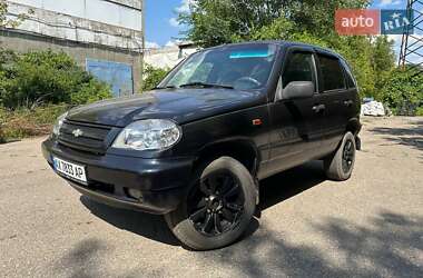 Внедорожник / Кроссовер Chevrolet Niva 2007 в Харькове