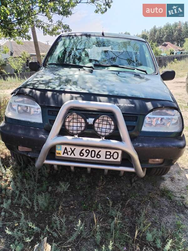 Chevrolet Niva 2005