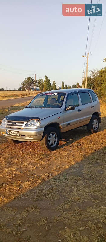 Позашляховик / Кросовер Chevrolet Niva 2006 в Миколаєві