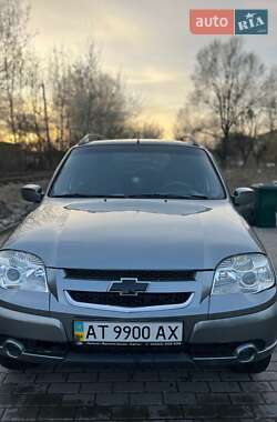 Позашляховик / Кросовер Chevrolet Niva 2010 в Перегінське