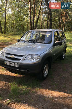 Внедорожник / Кроссовер Chevrolet Niva 2014 в Нежине