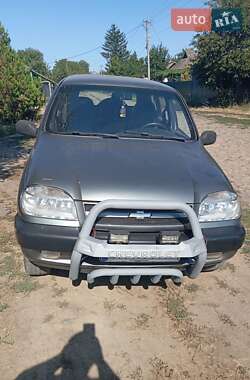 Внедорожник / Кроссовер Chevrolet Niva 2005 в Кропивницком