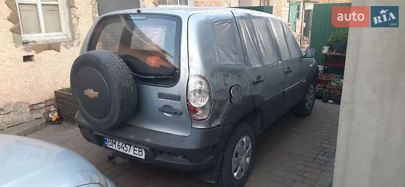 Внедорожник / Кроссовер Chevrolet Niva 2015 в Сумах