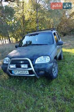 Внедорожник / Кроссовер Chevrolet Niva 2006 в Шостке