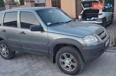 Позашляховик / Кросовер Chevrolet Niva 2012 в Вінниці