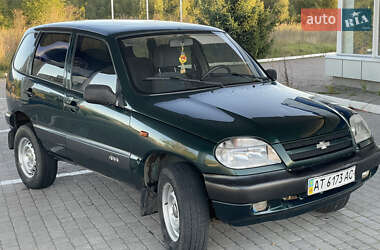 Позашляховик / Кросовер Chevrolet Niva 2005 в Івано-Франківську